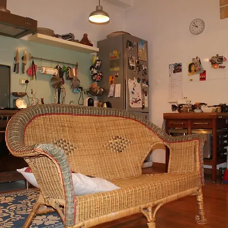 House Of Mimi Bed & Breakfast